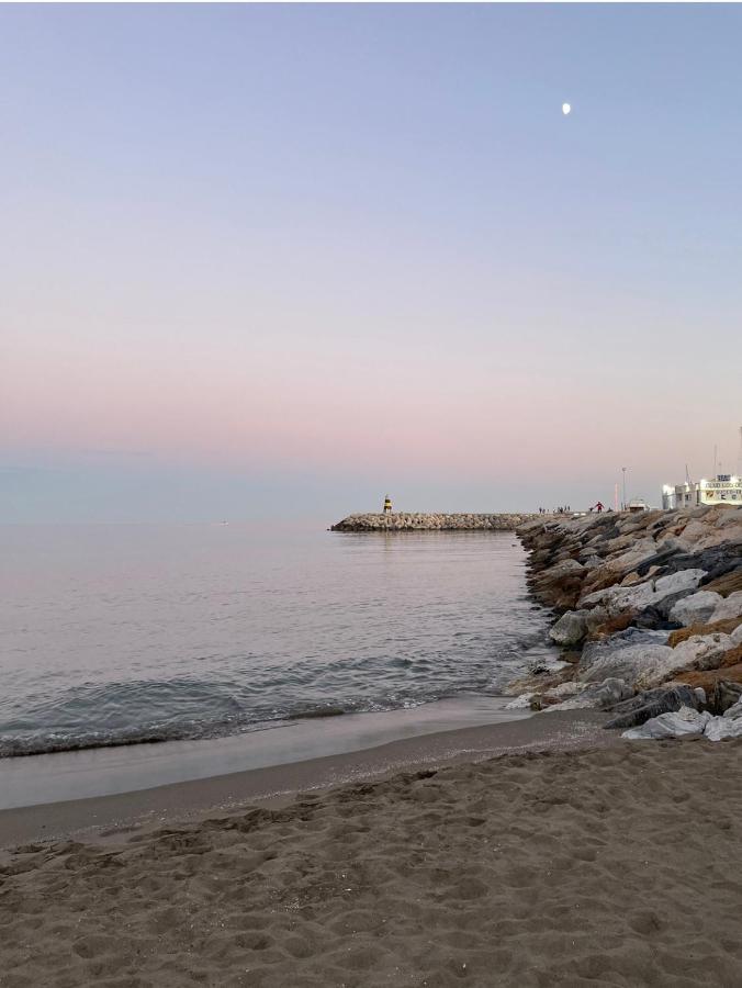 Cosy Sunrise Beach Torremolinos Exterior foto